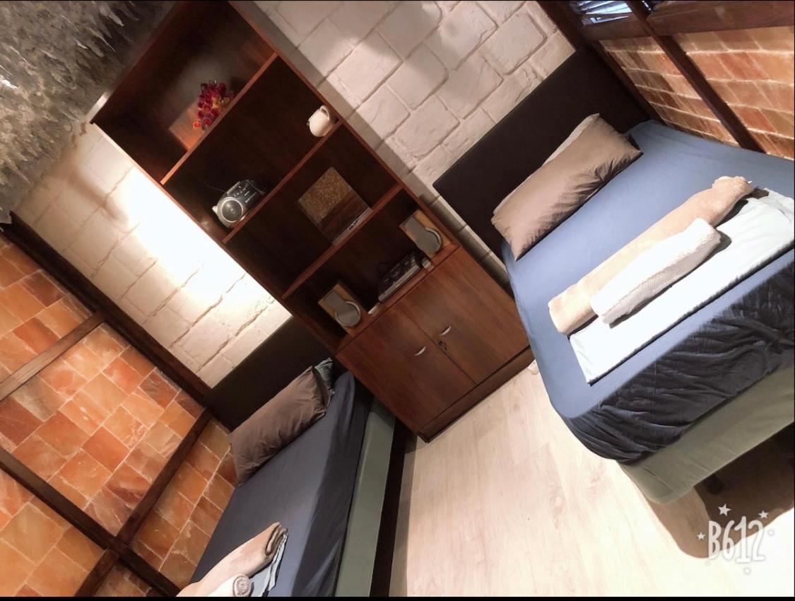 Parsa Homstay Madrid Ngoại thất bức ảnh