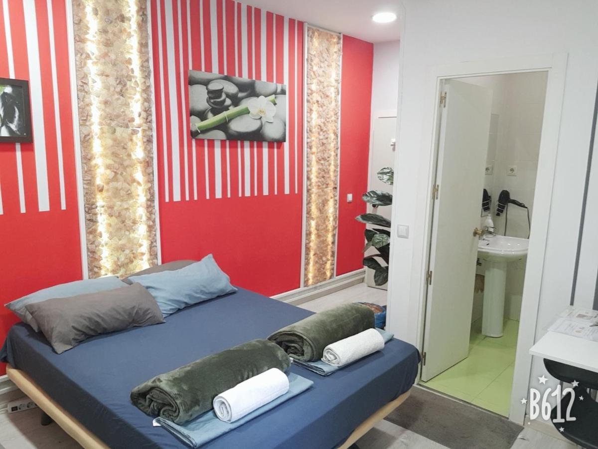 Parsa Homstay Madrid Ngoại thất bức ảnh