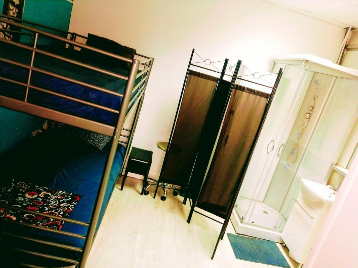 Parsa Homstay Madrid Ngoại thất bức ảnh